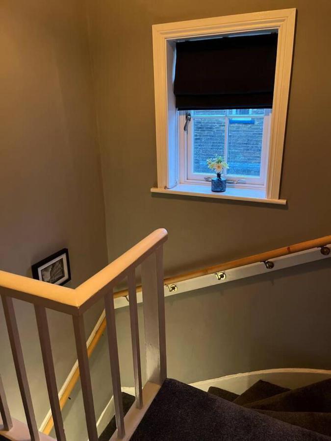 Cosy 2 Bedroom In A World Heritage Village * Shipley (West Yorkshire)